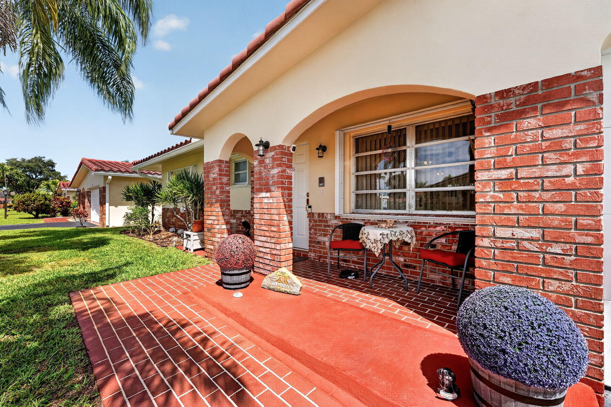 1211 Nw 44th Street Property Photo 3