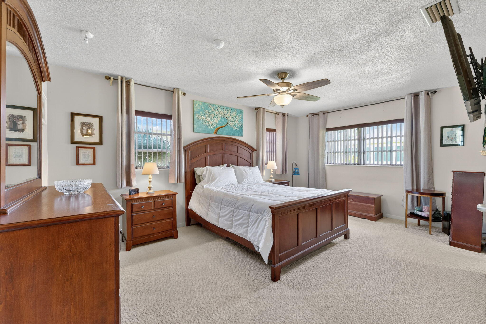 1211 Nw 44th Street Property Photo 11