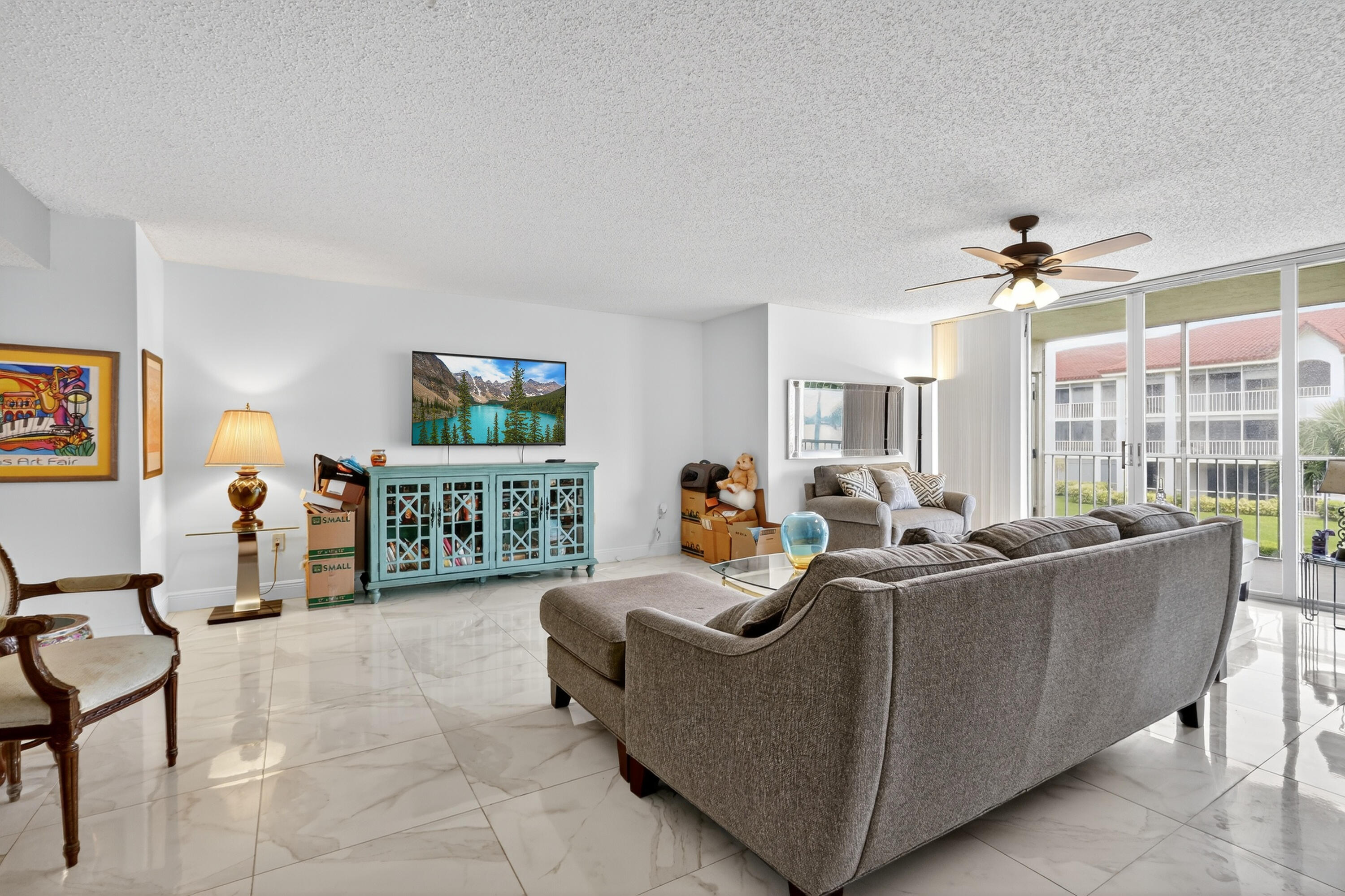 110 Half Moon Circle D2 Property Photo 20