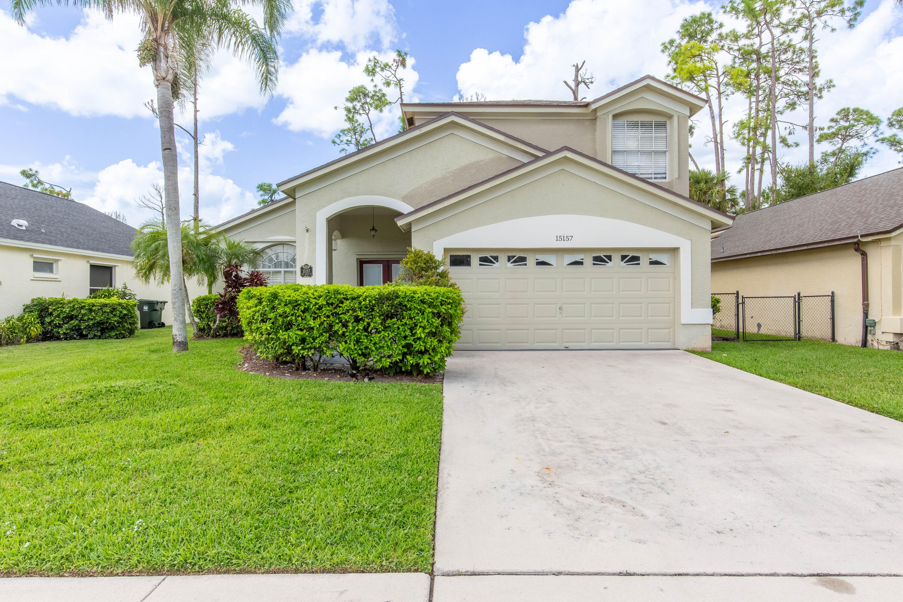 15157 Oak Chase Court Property Photo 1