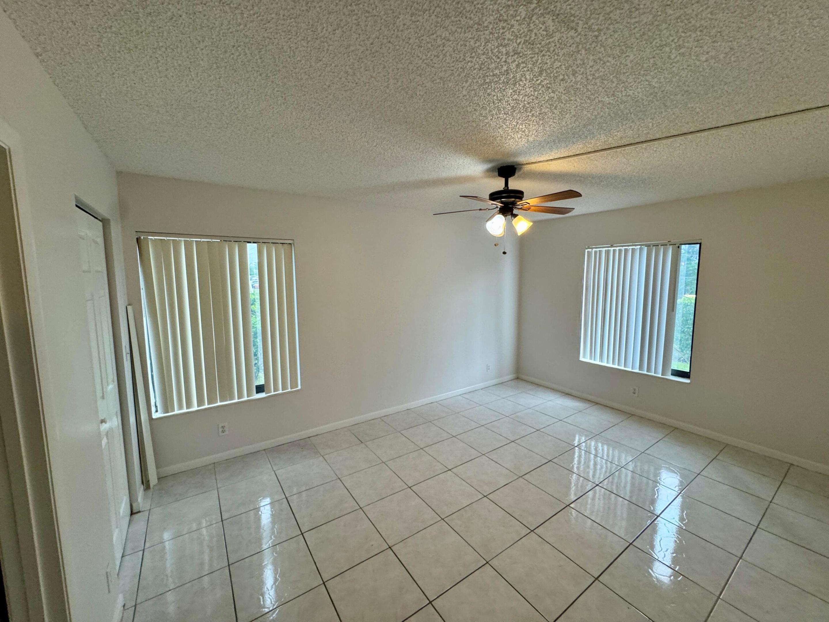 1111 Green Pine Boulevard H1 Property Photo 6