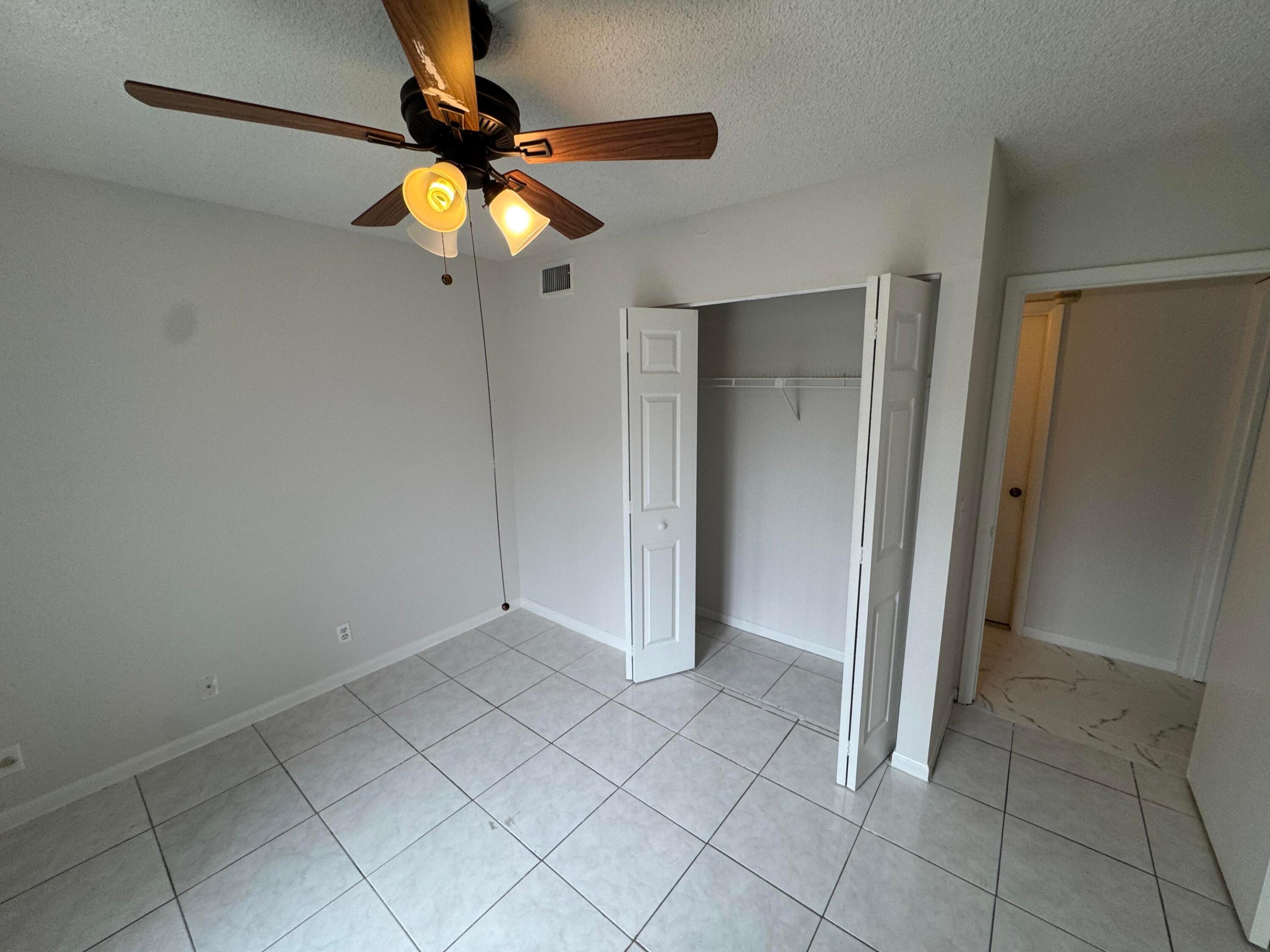 1111 Green Pine Boulevard H1 Property Photo 7