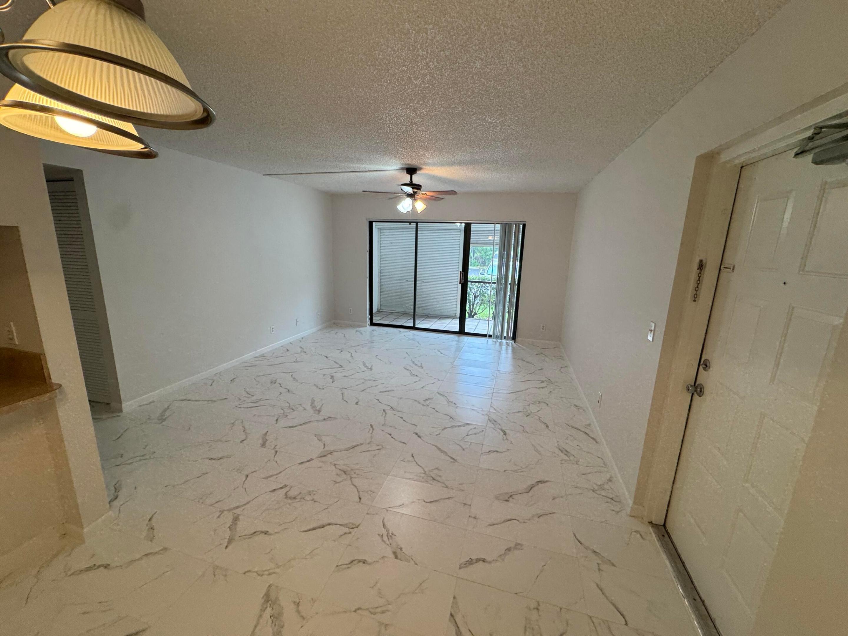 1111 Green Pine Boulevard H1 Property Photo 9
