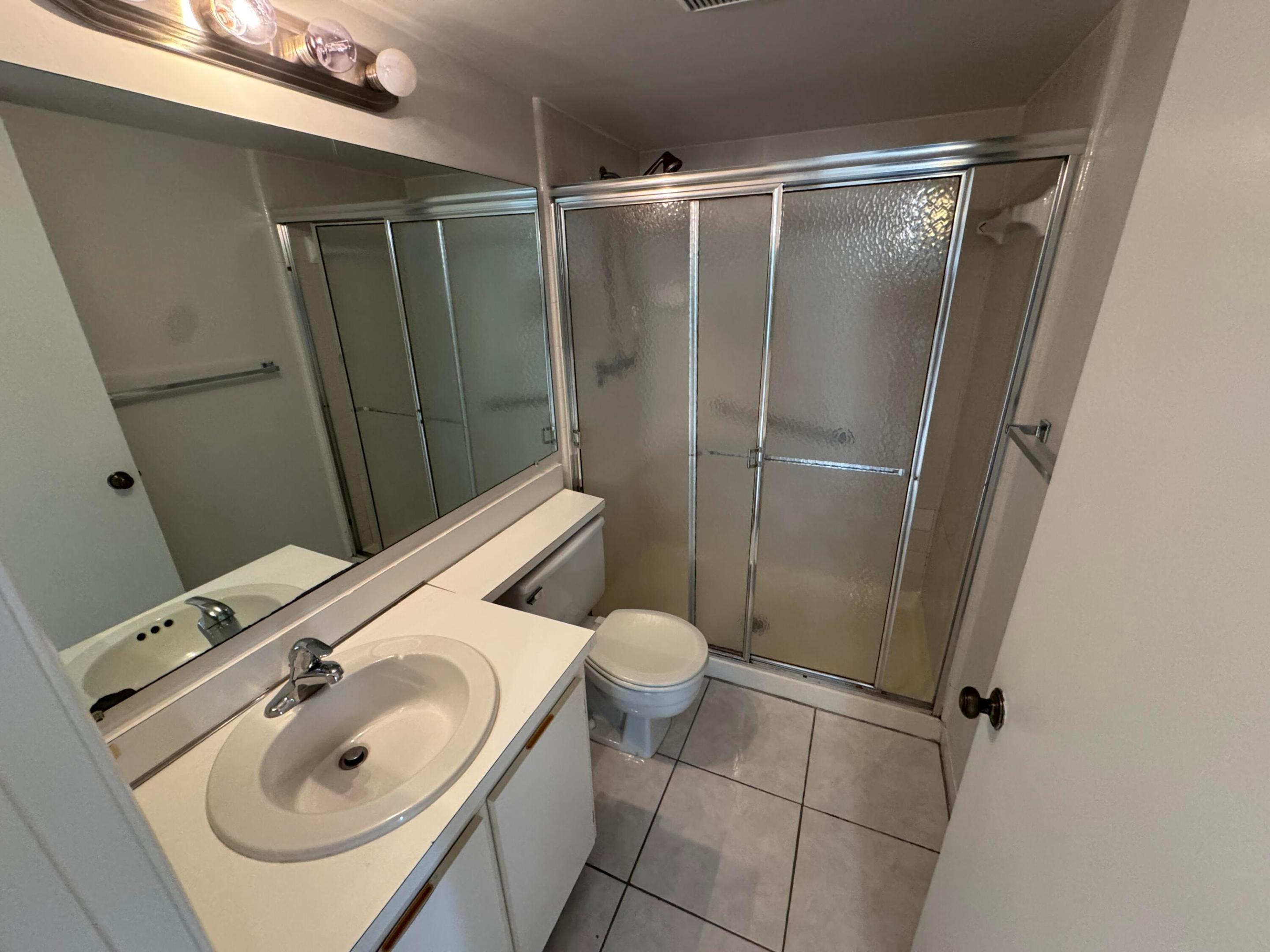 1111 Green Pine Boulevard H1 Property Photo 11