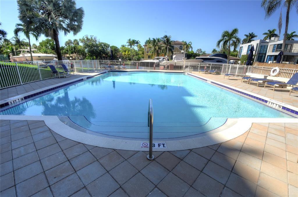 1391 S Ocean Boulevard 204 Property Photo 1