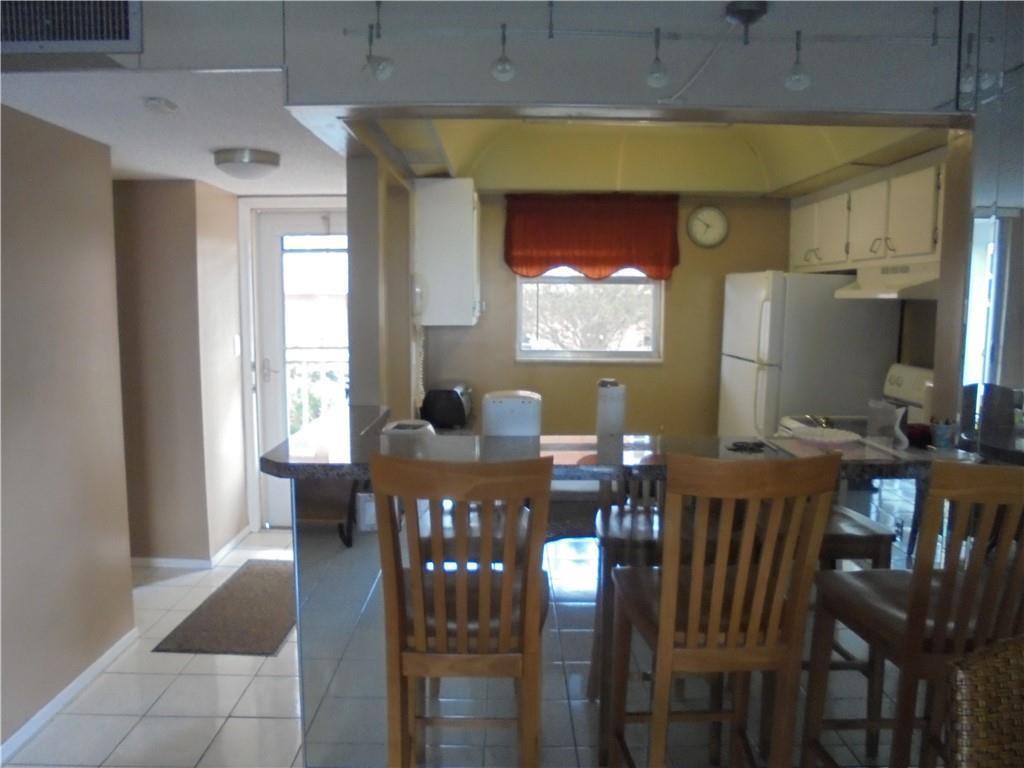1391 S Ocean Boulevard 204 Property Photo 6