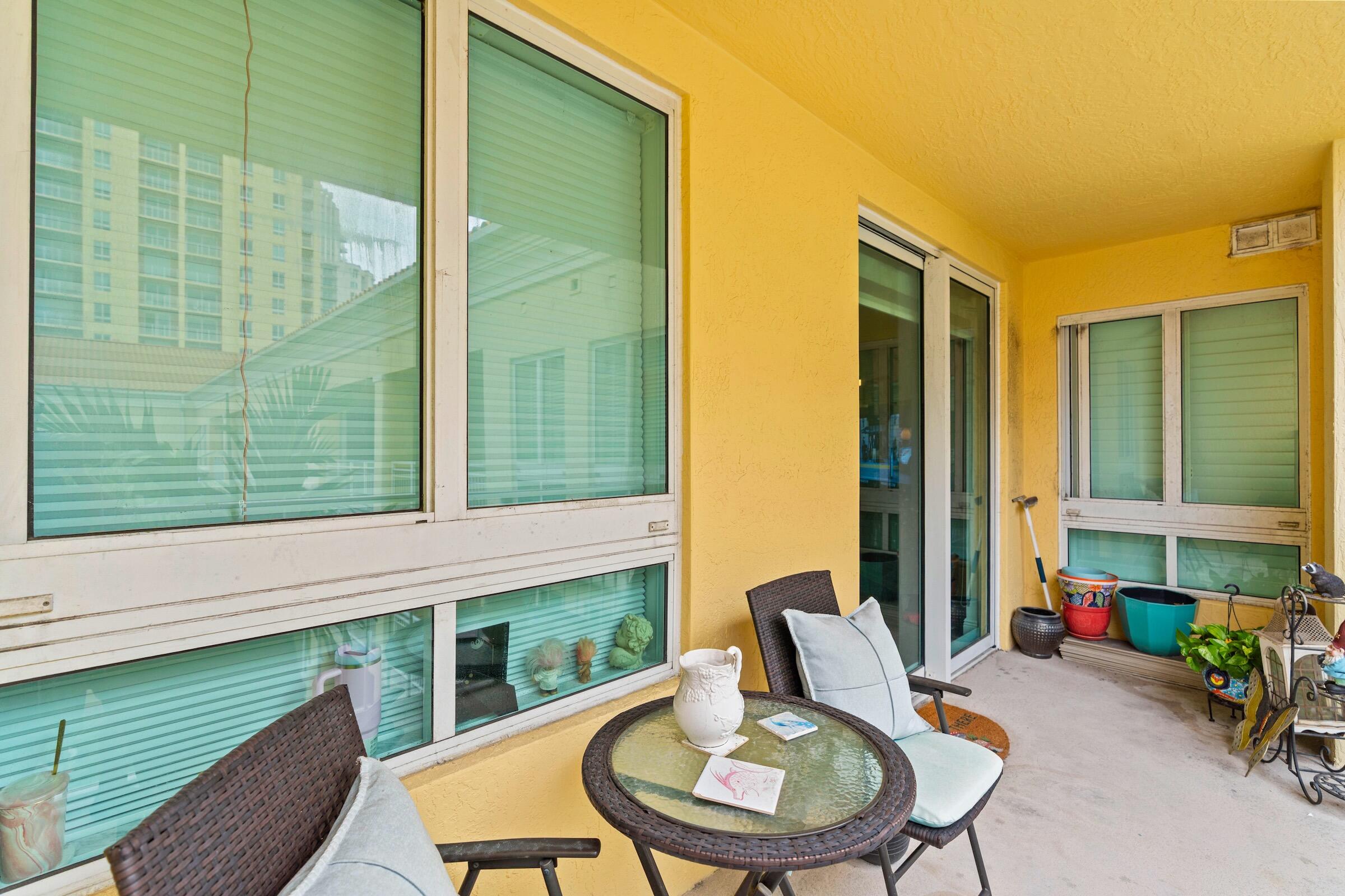 7355 Sw 89th 717n Property Photo 23