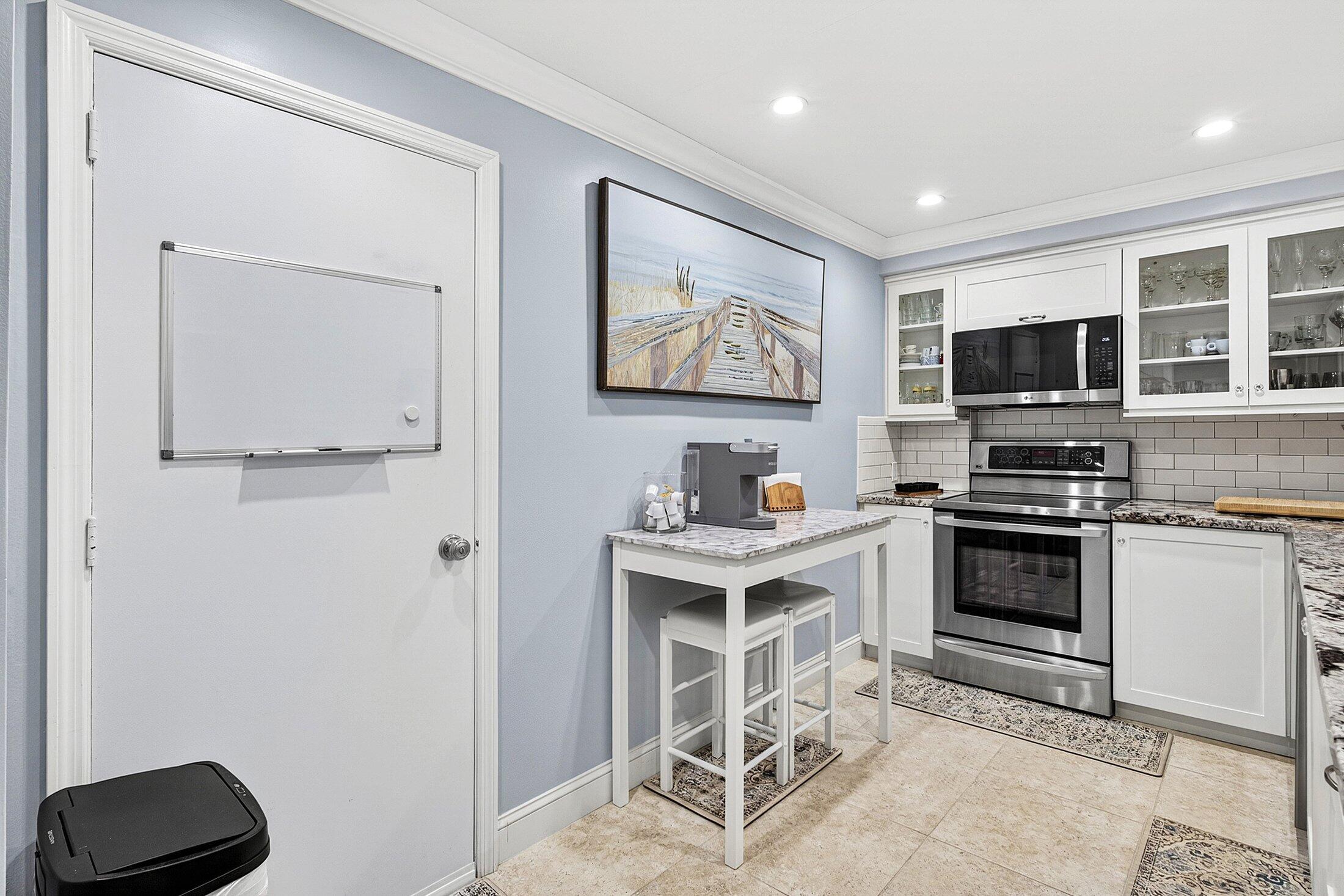 2851 S Ocean Boulevard 3-m Property Photo 8