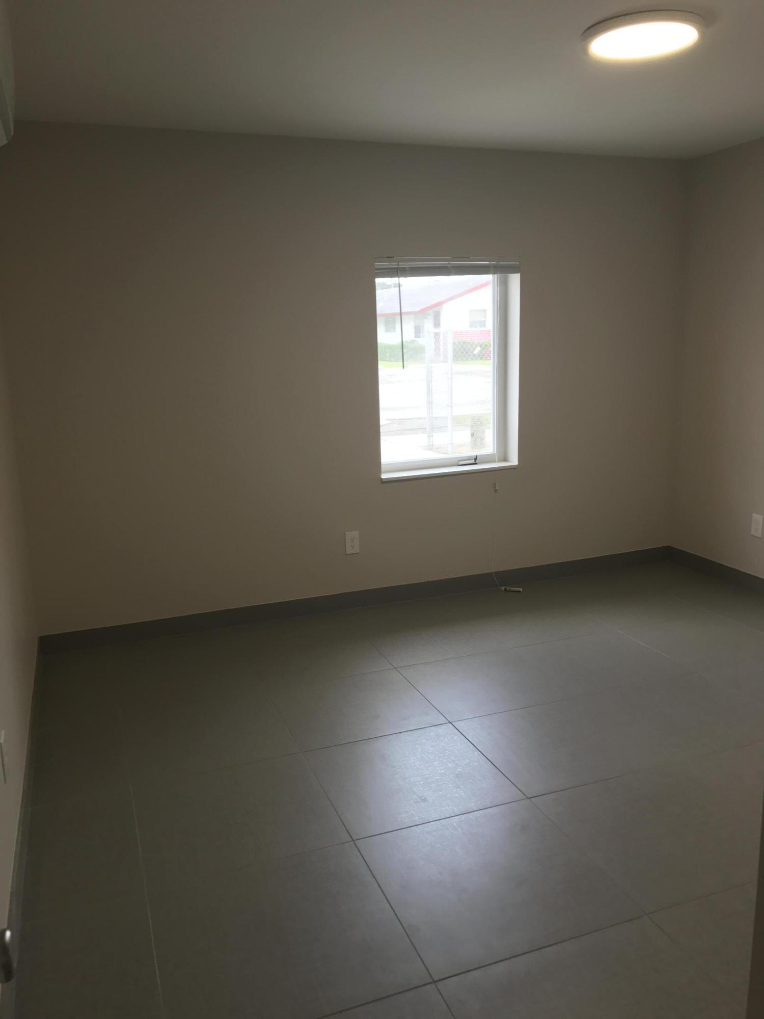 142 Sw 8th Avenue Apt D Property Photo 11