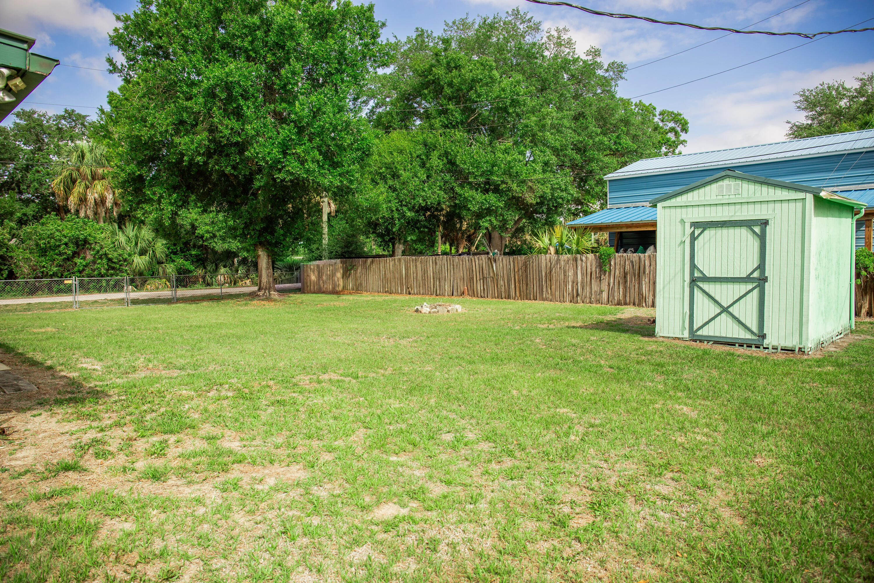 1120 Sw 8th Court Property Photo 35