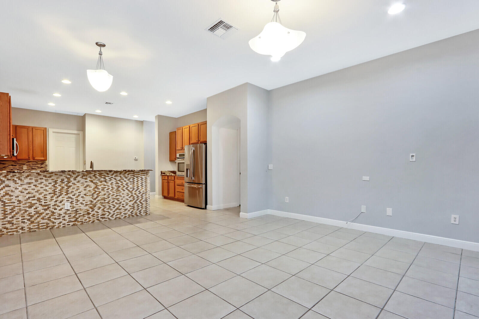 1904 Flower Drive Property Photo 18