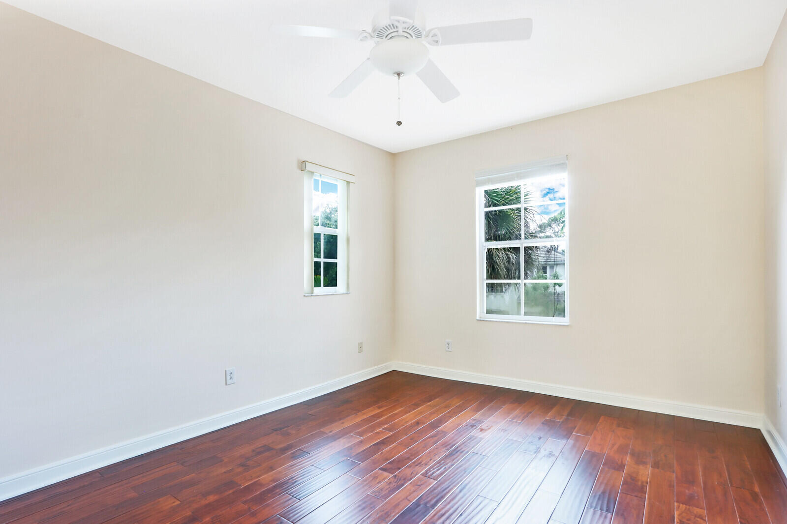1904 Flower Drive Property Photo 37