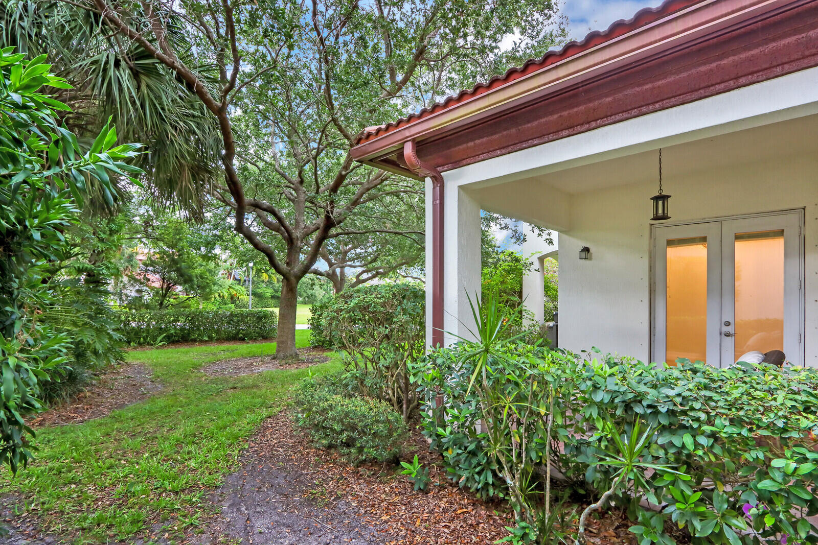 1904 Flower Drive Property Photo 45