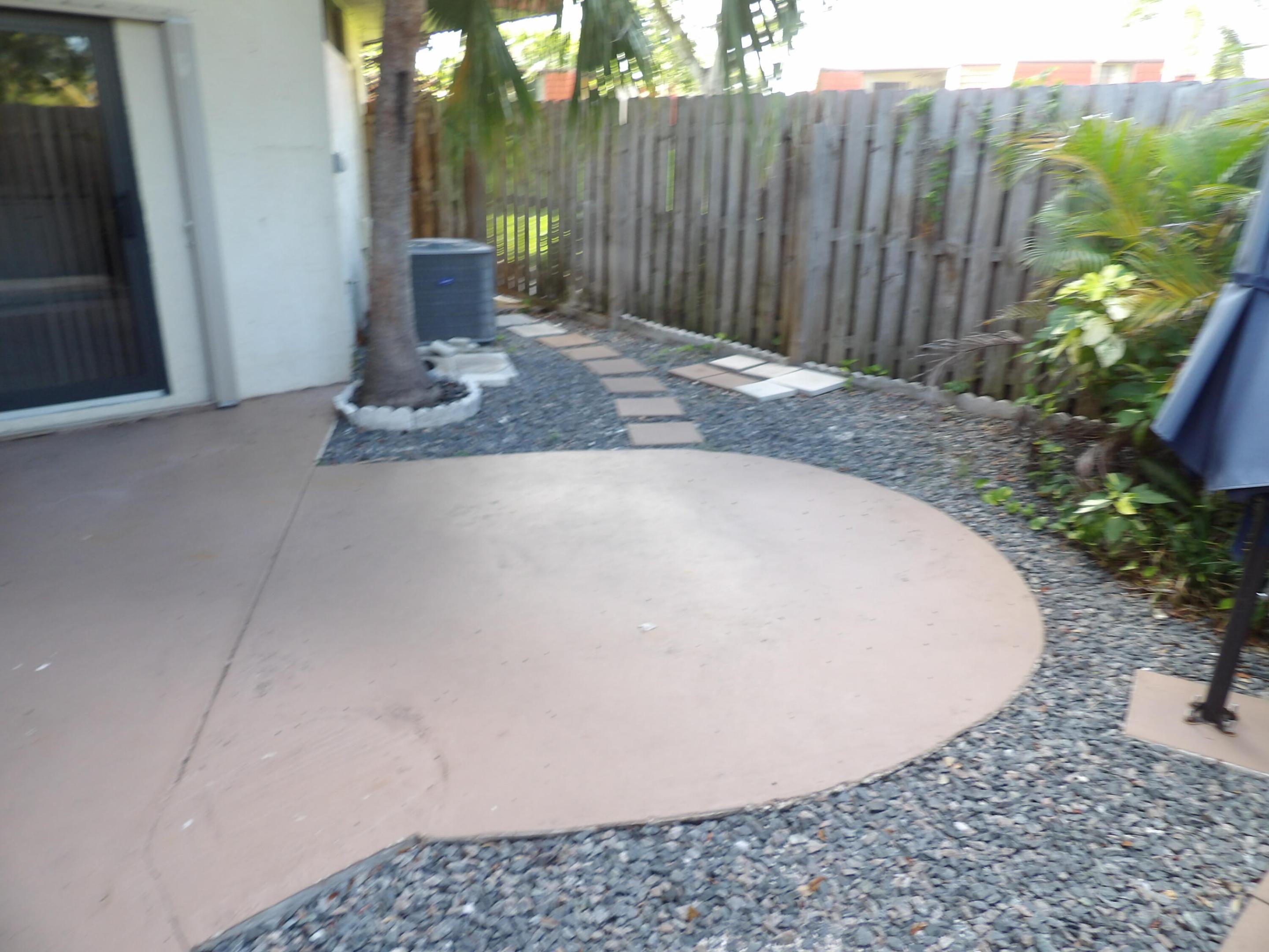 3845 Victoria Drive Property Photo 6