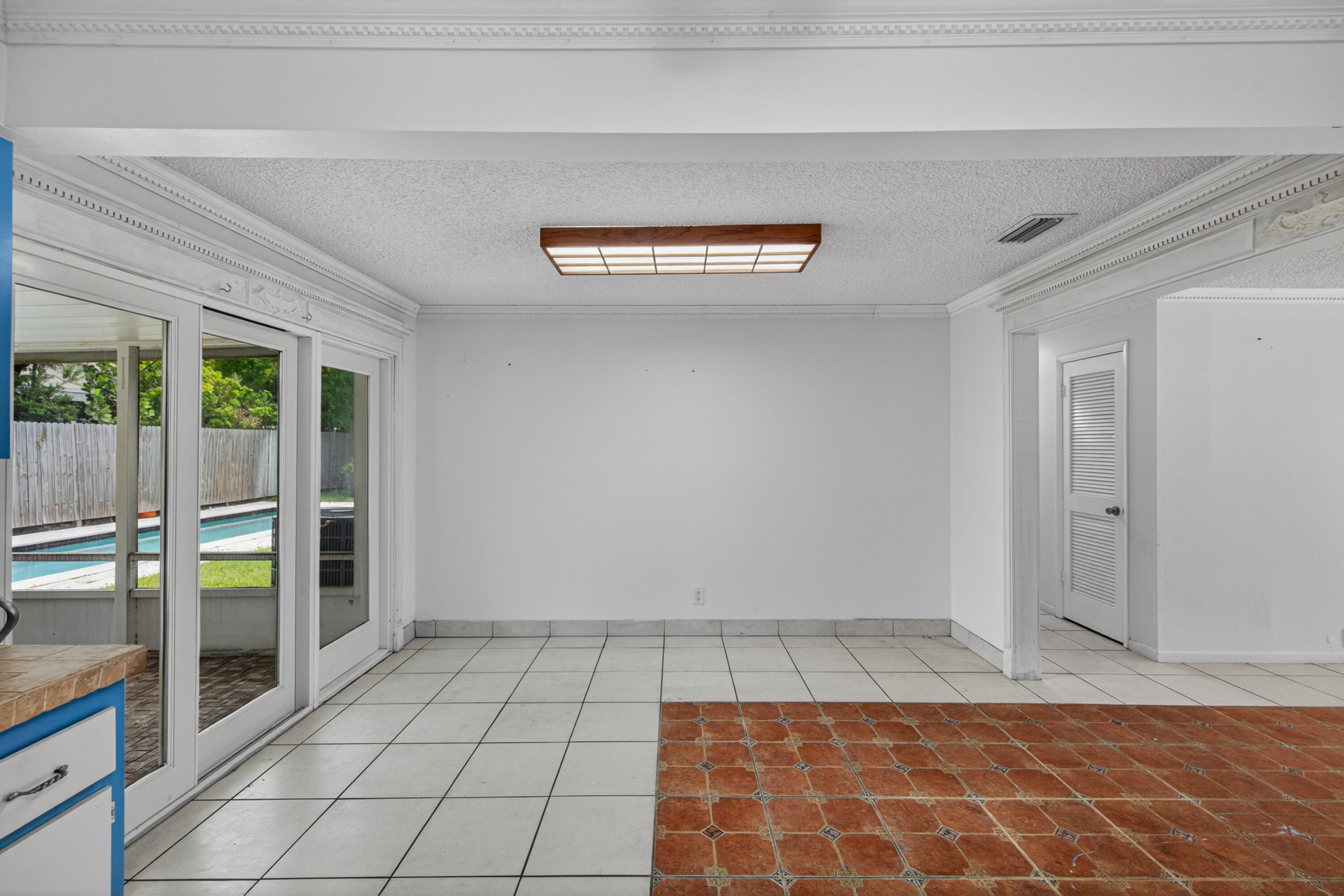 3213 Dover Road Property Photo 23