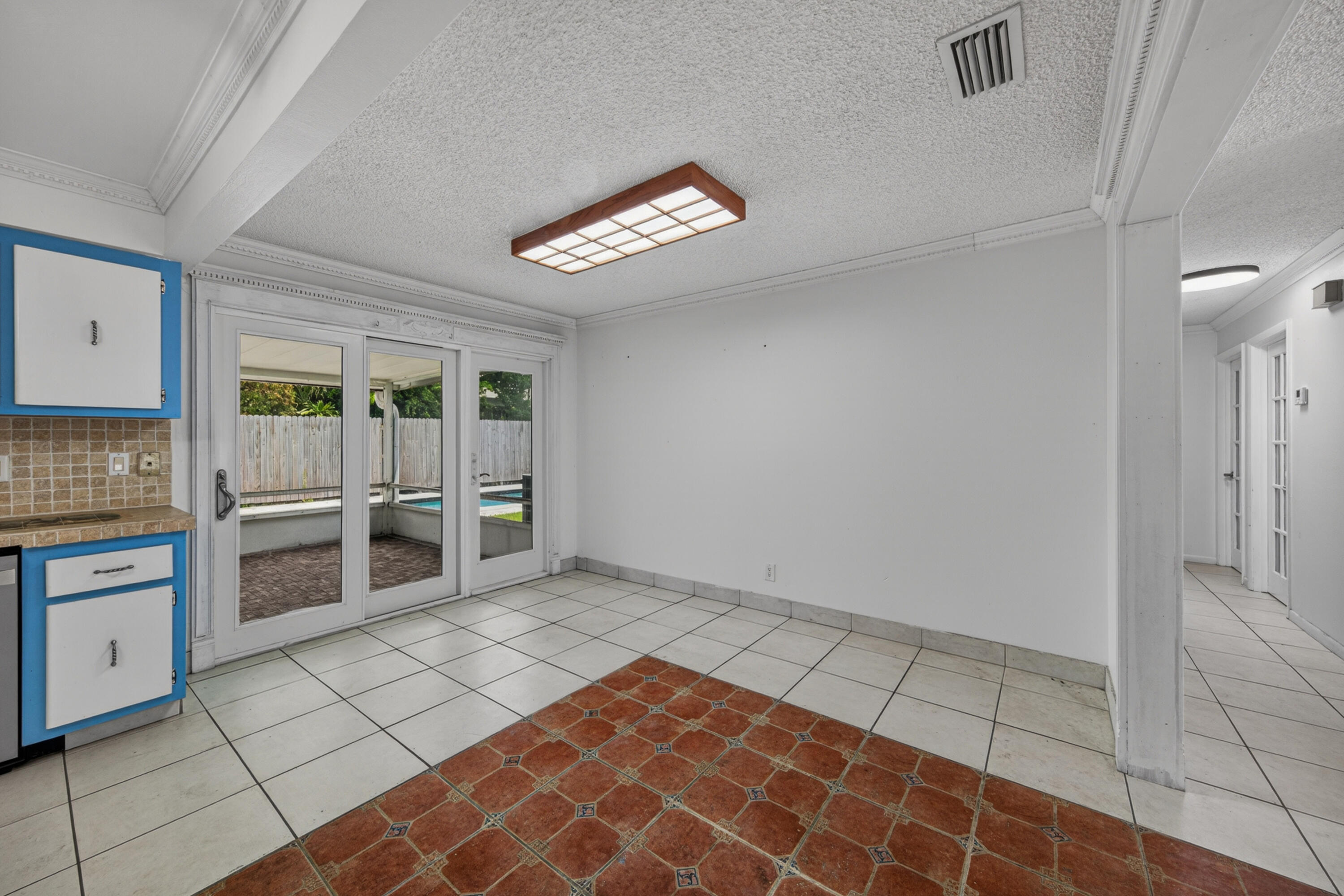 3213 Dover Road Property Photo 25