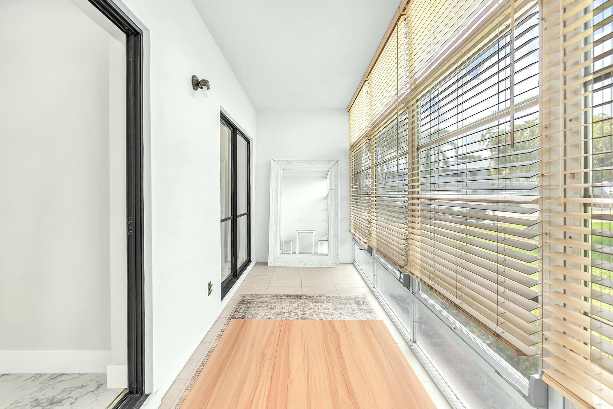 2929 Se Ocean Boulevard E4 Property Photo 25