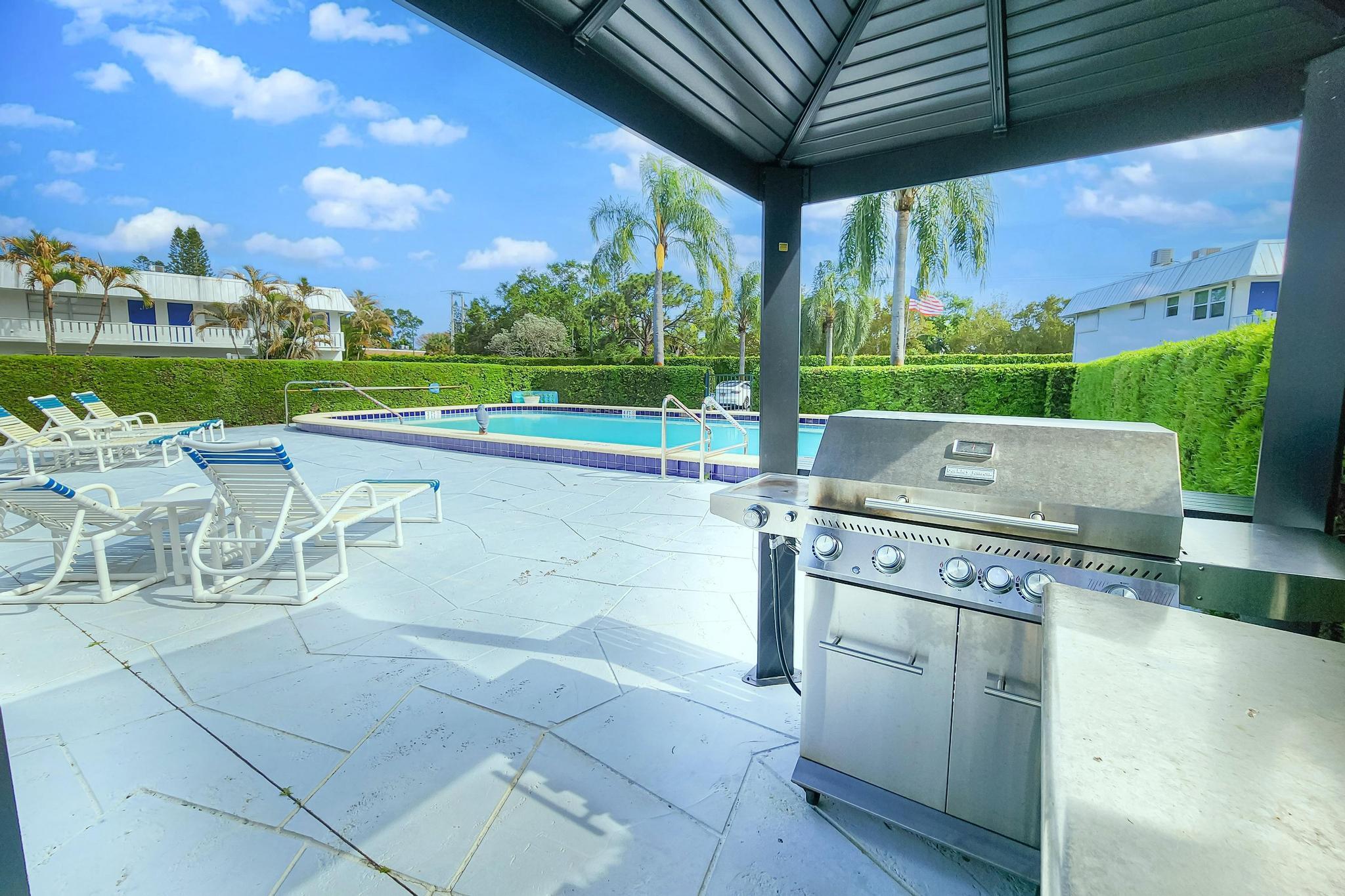 2929 Se Ocean Boulevard E4 Property Photo 33