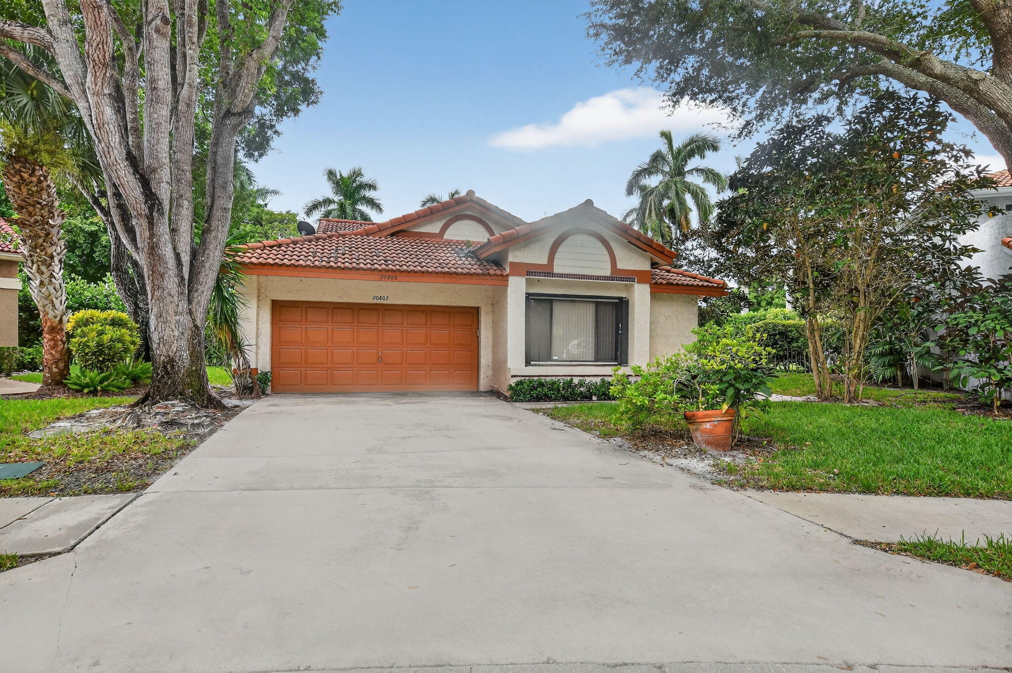 20803 Cabrillo Way Property Photo 3