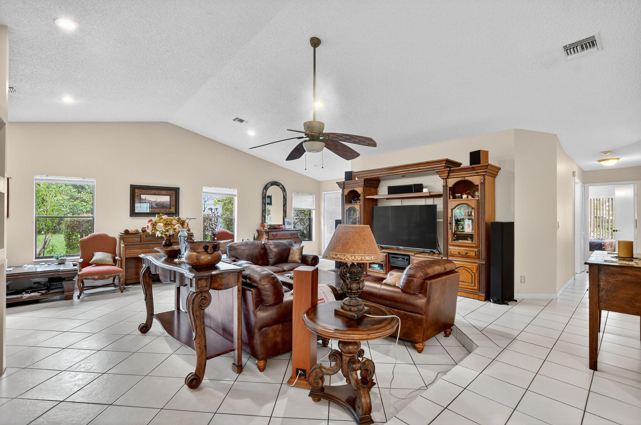 20803 Cabrillo Way Property Photo 8