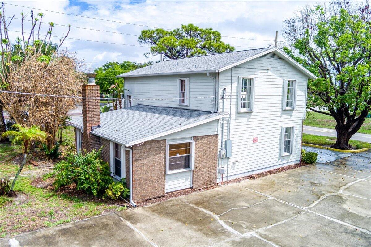 1514 Se Port St Lucie Boulevard Property Photo 1
