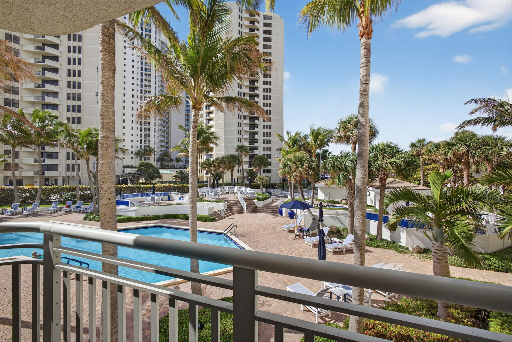 3000 N Ocean Drive 2 F Property Photo 26