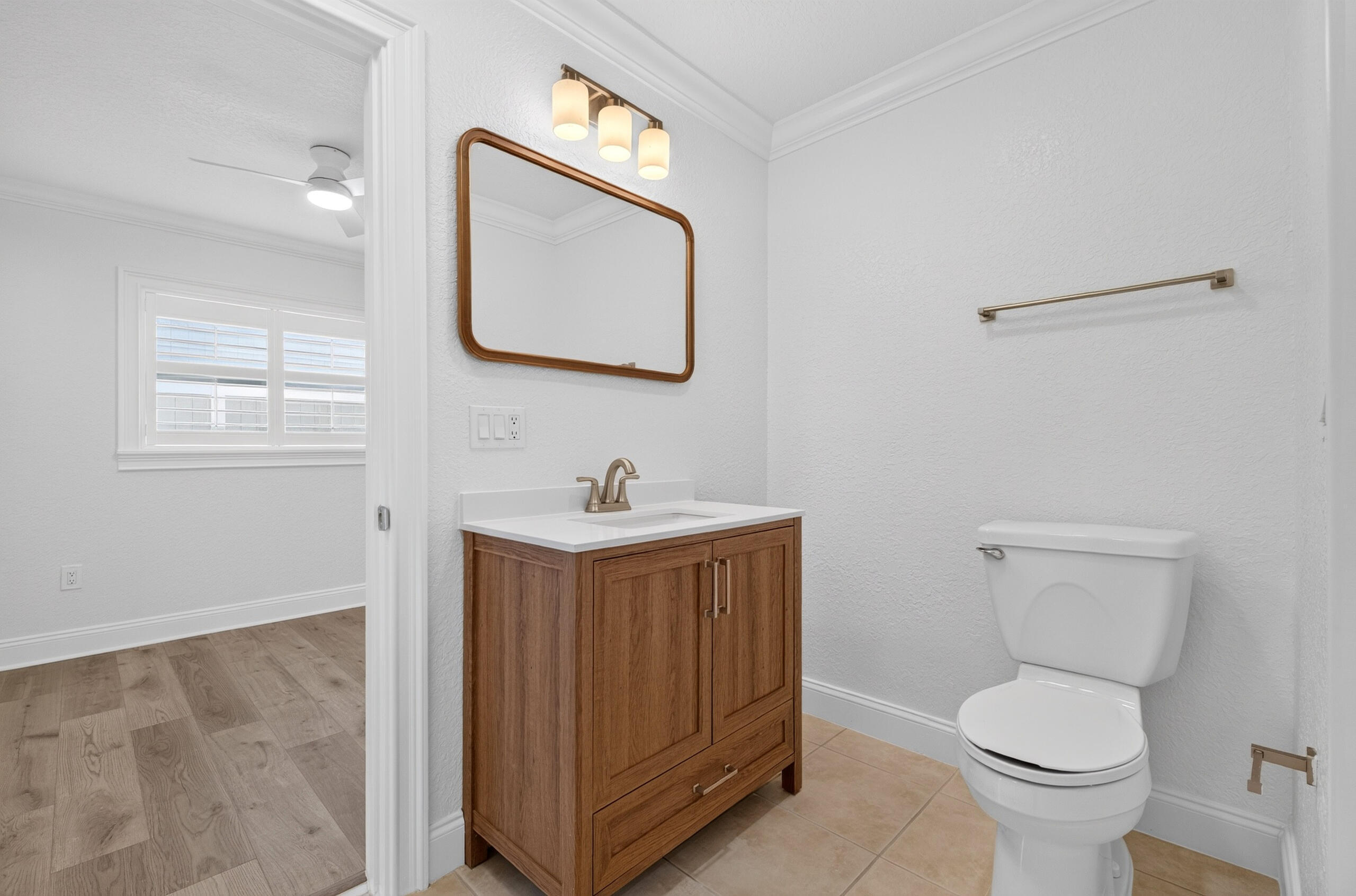 241 14th Place Property Photo 20