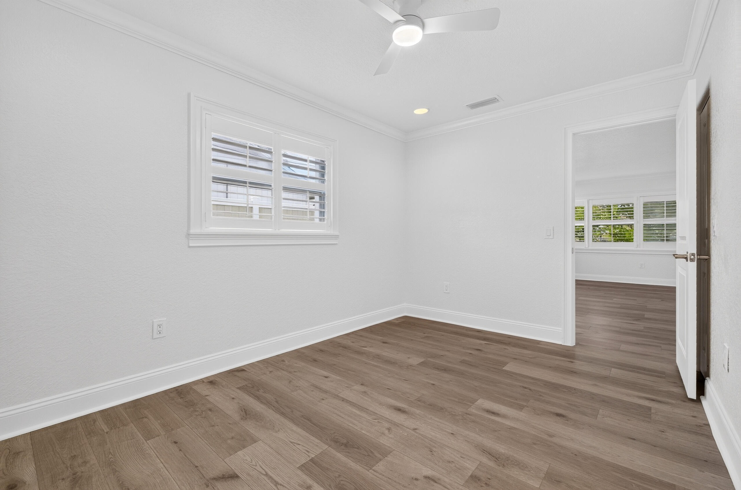241 14th Place Property Photo 22