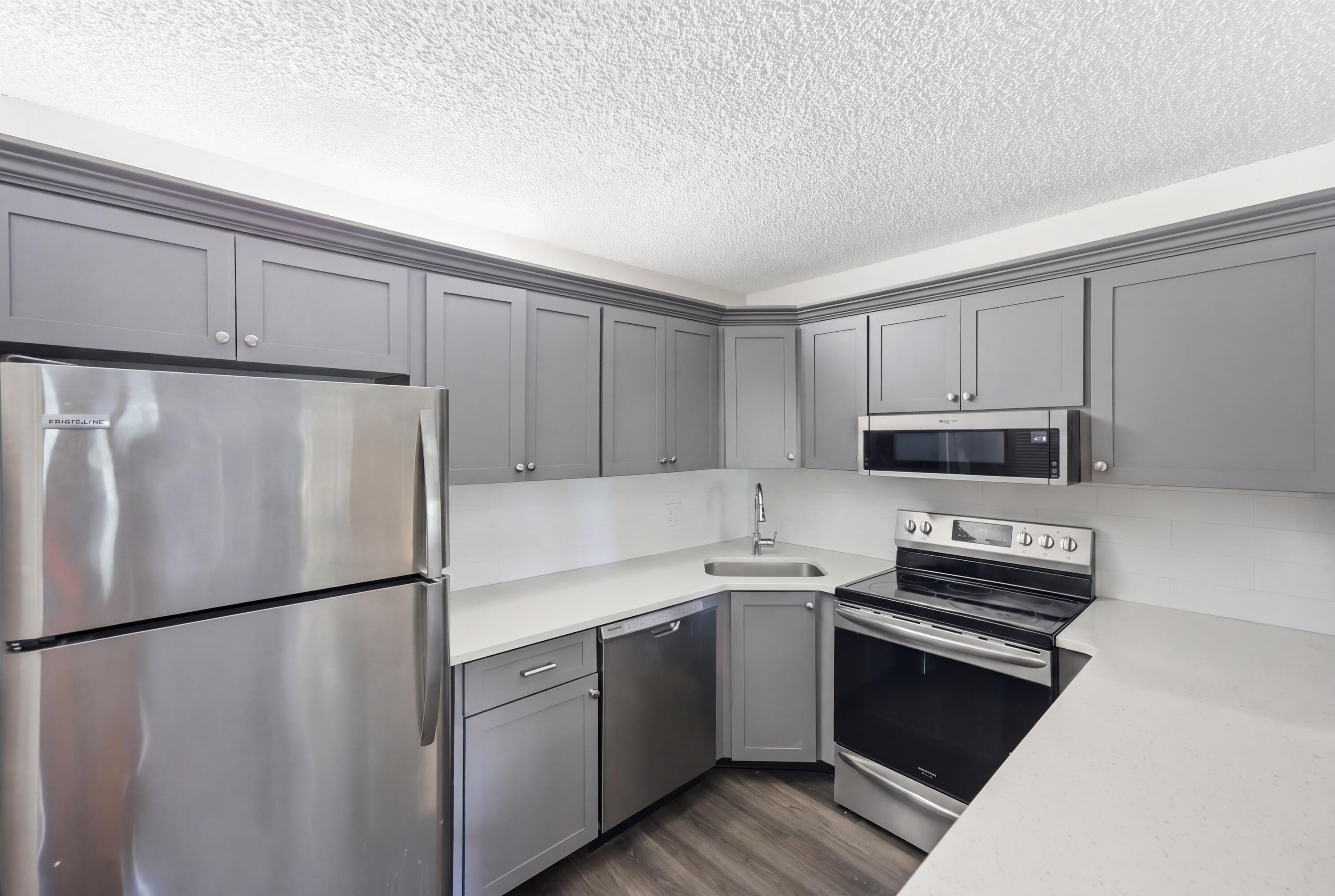 2702 Sw Matheson Avenue 113-f1 Property Photo 9