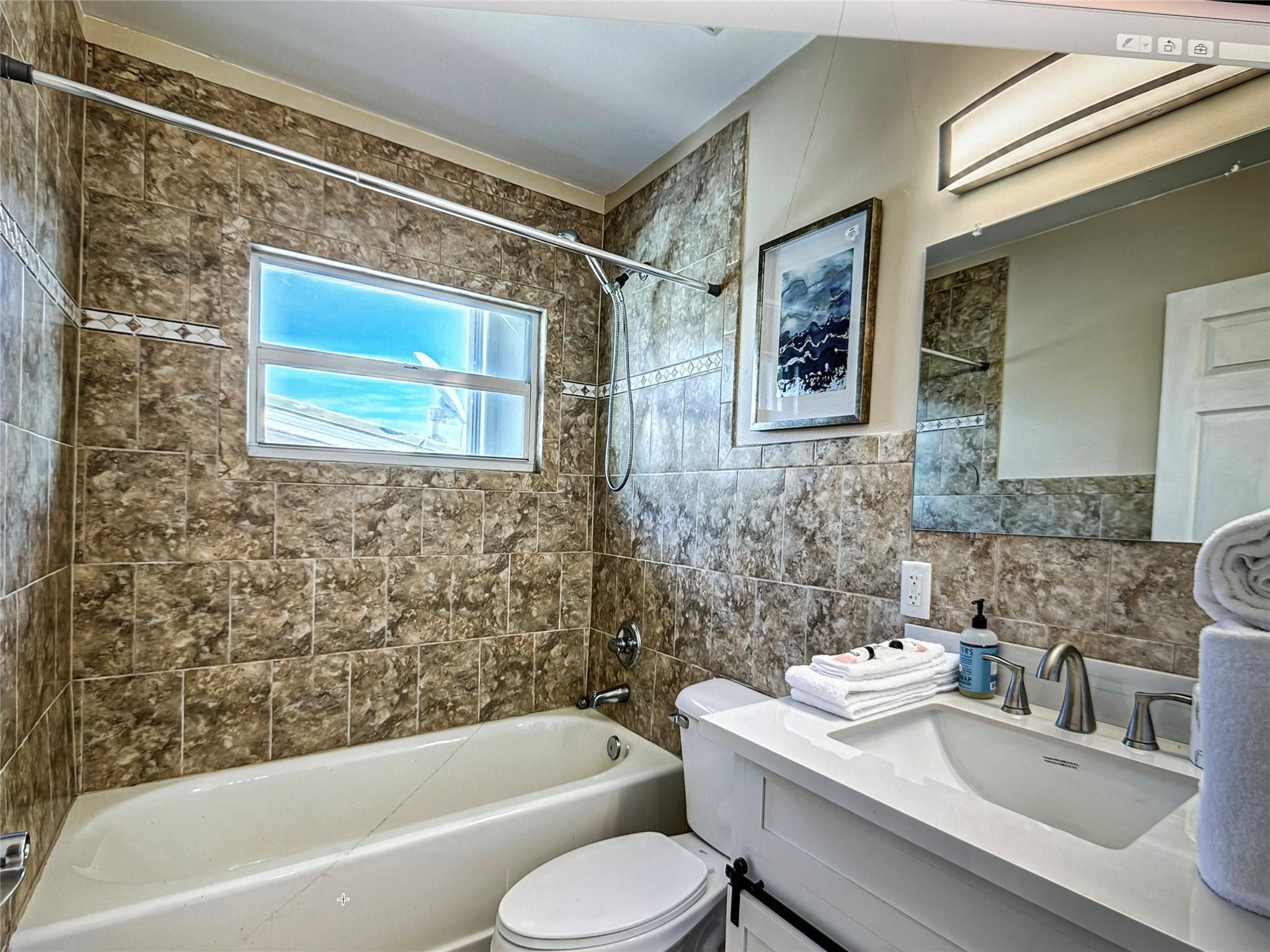 141 Rutland Boulevard Property Photo 4