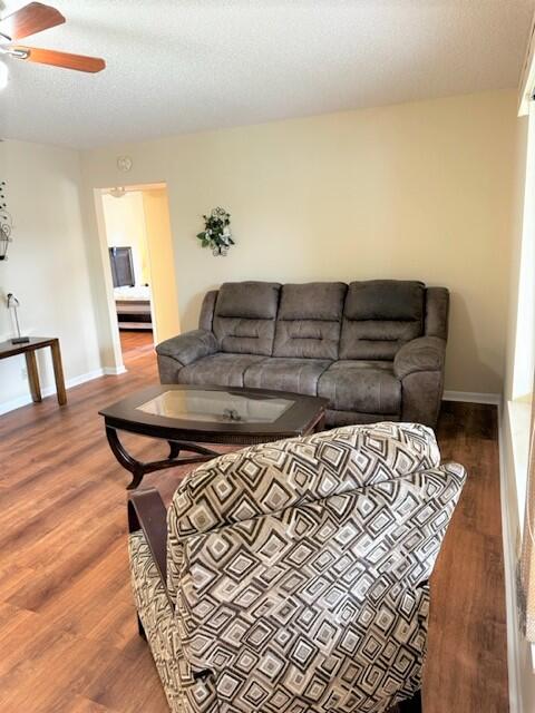 441 Pine Glen Lane D-2 Property Photo 9
