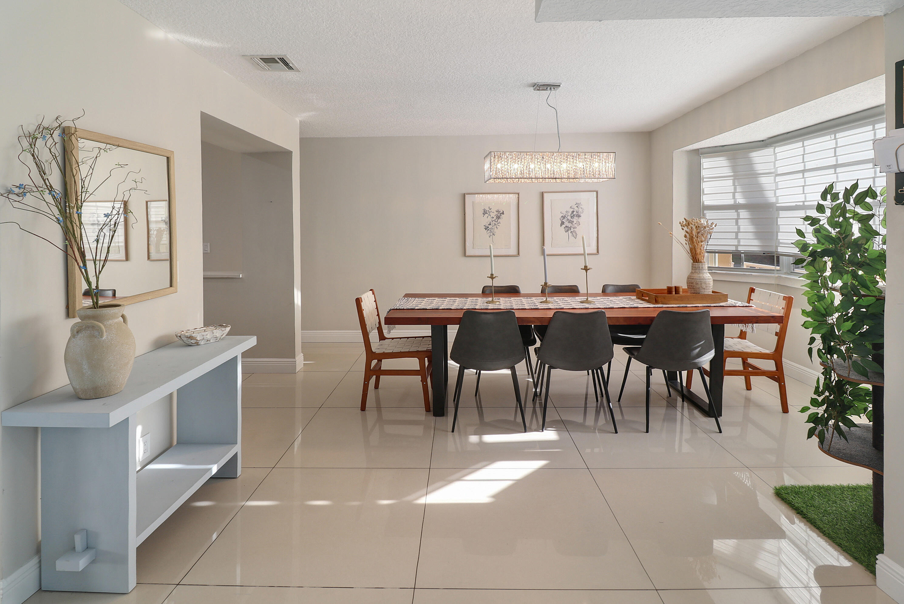 11303 Lakeview Drive 8-m Property Photo 6
