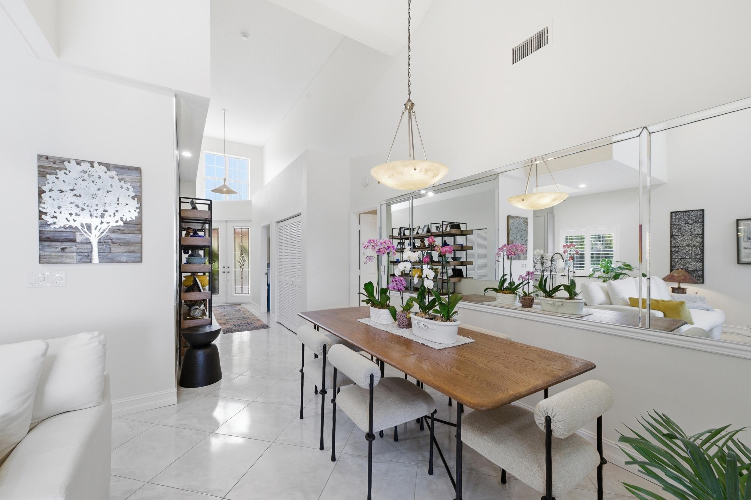 47 N Lakeshore Drive Property Photo 11