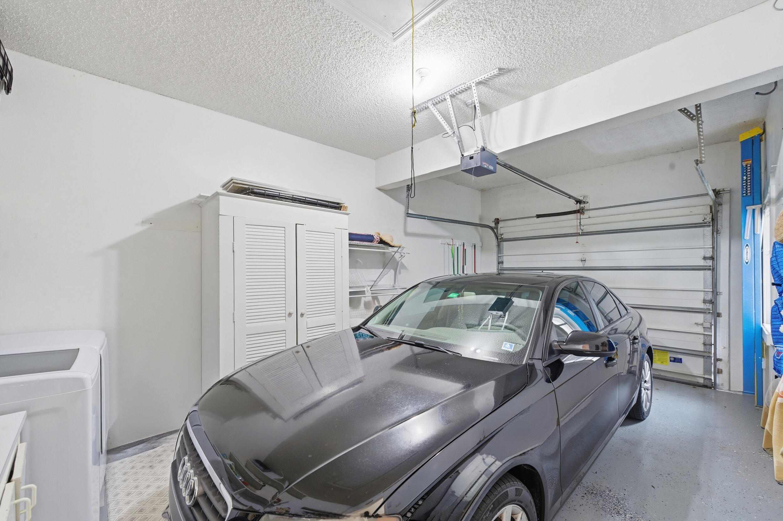 47 N Lakeshore Drive Property Photo 29