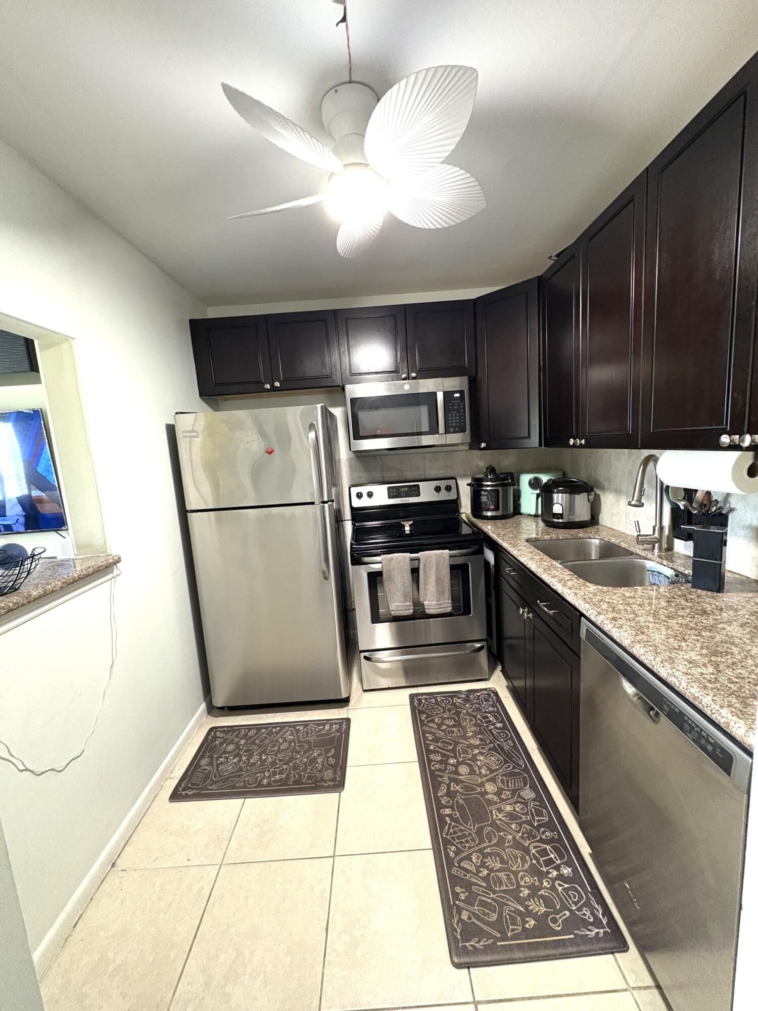 65 Preston B Property Photo 2