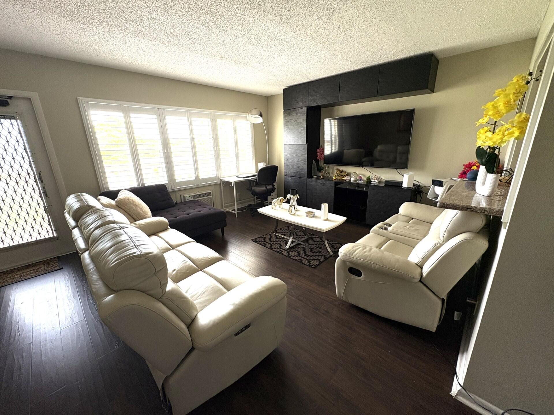 65 Preston B Property Photo 6
