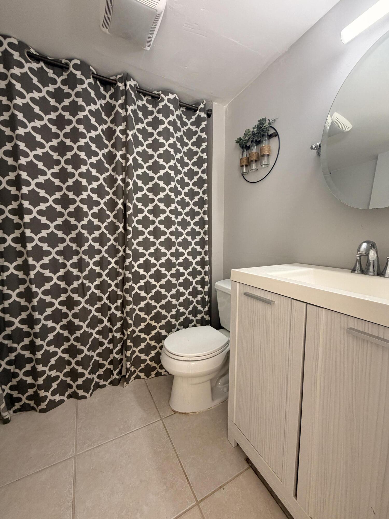 812 8th Way Property Photo 22