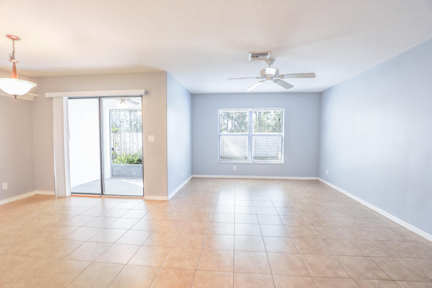 5064 Nw Coventry Circle Property Photo 10