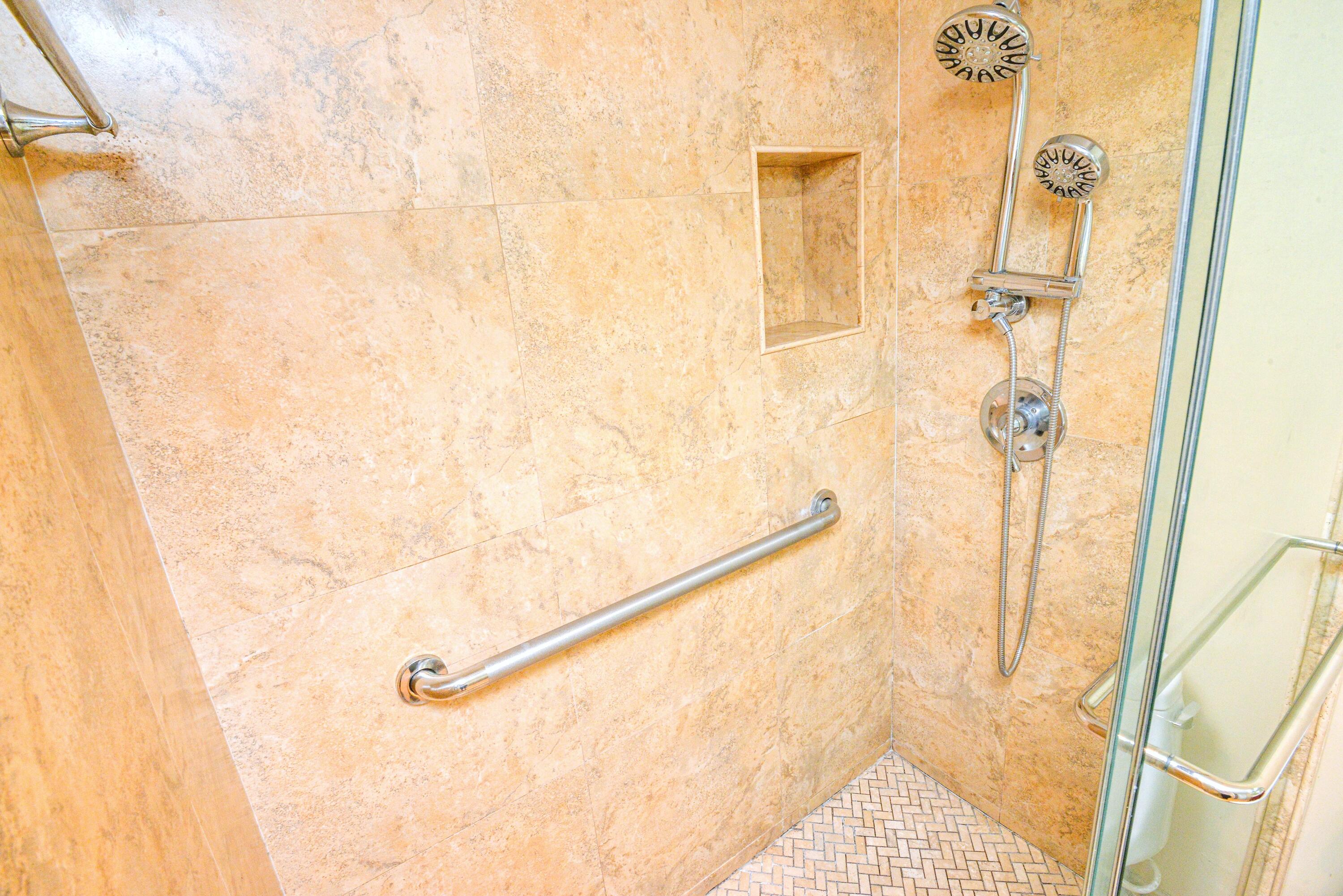 2661 S Course Drive 707 Property Photo 20