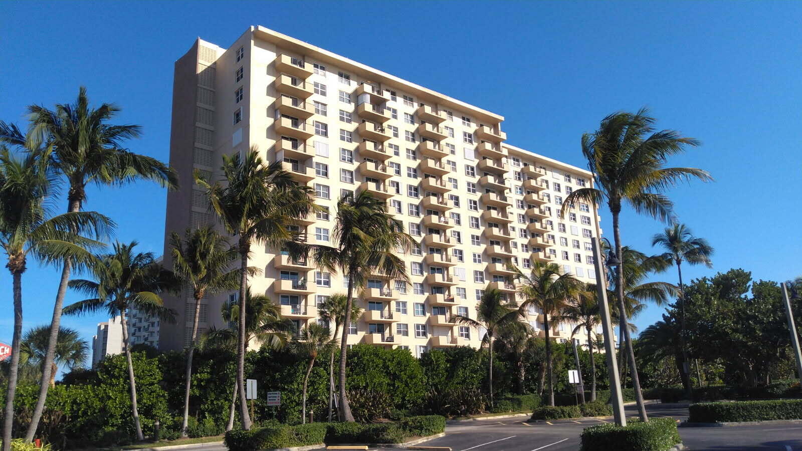 2000 S Ocean Boulevard 4a Property Photo 1