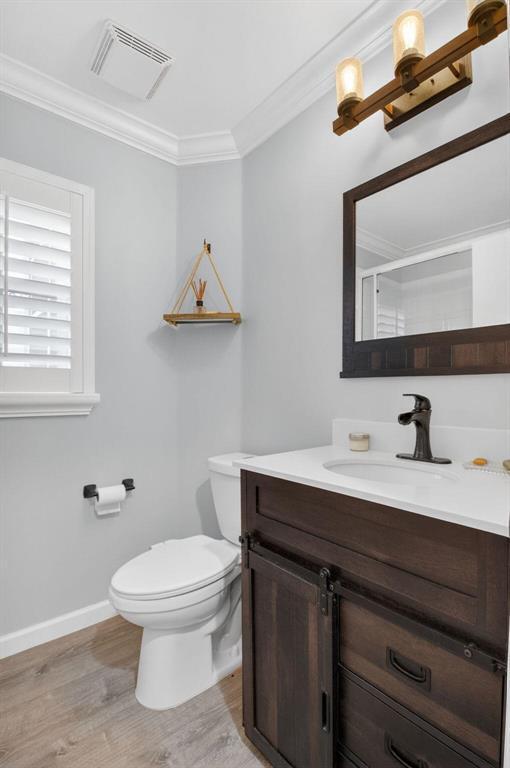 6304 Barton Creek Circle Property Photo 16