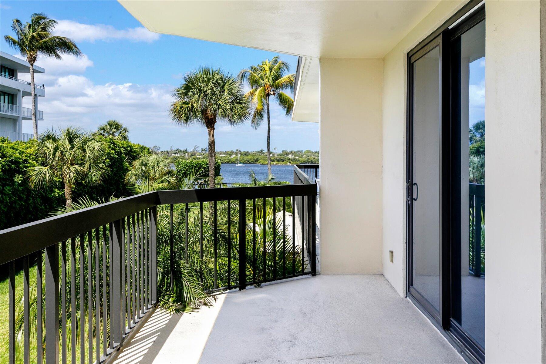 2778 S Ocean Boulevard 203s Property Photo 1