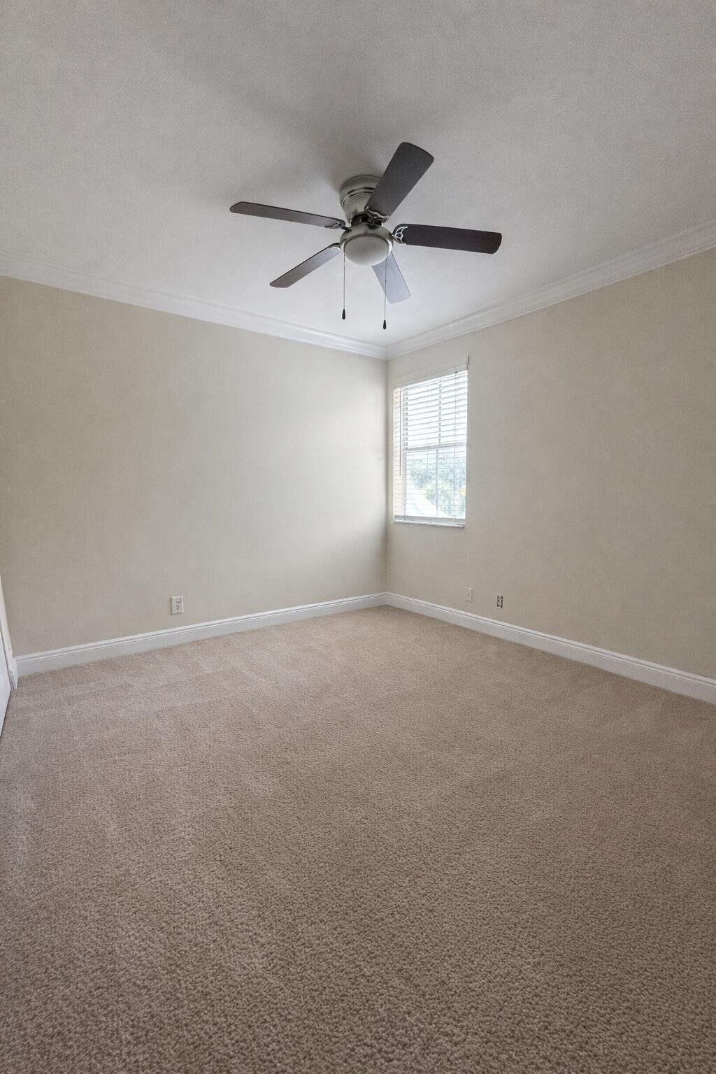 2837 N Course Drive 202 Property Photo 6
