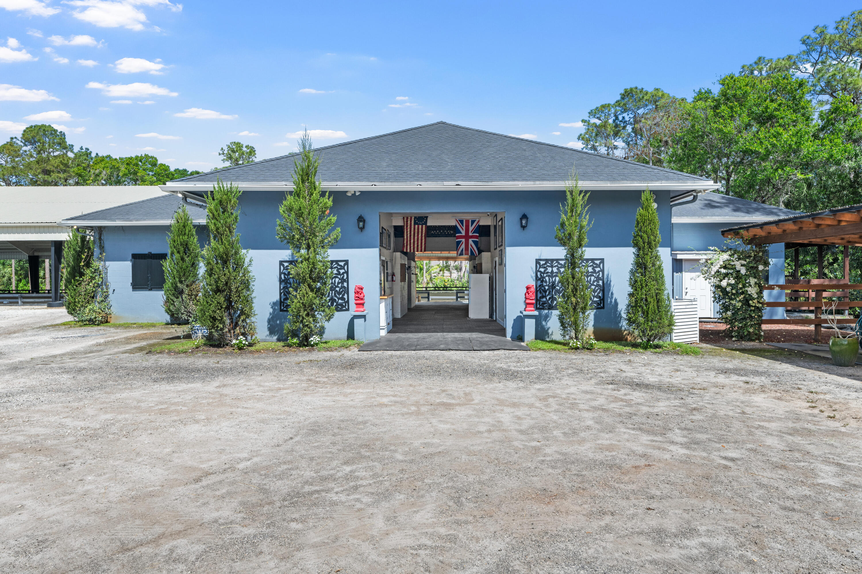 15161 Collecting Canal Road Property Photo 6