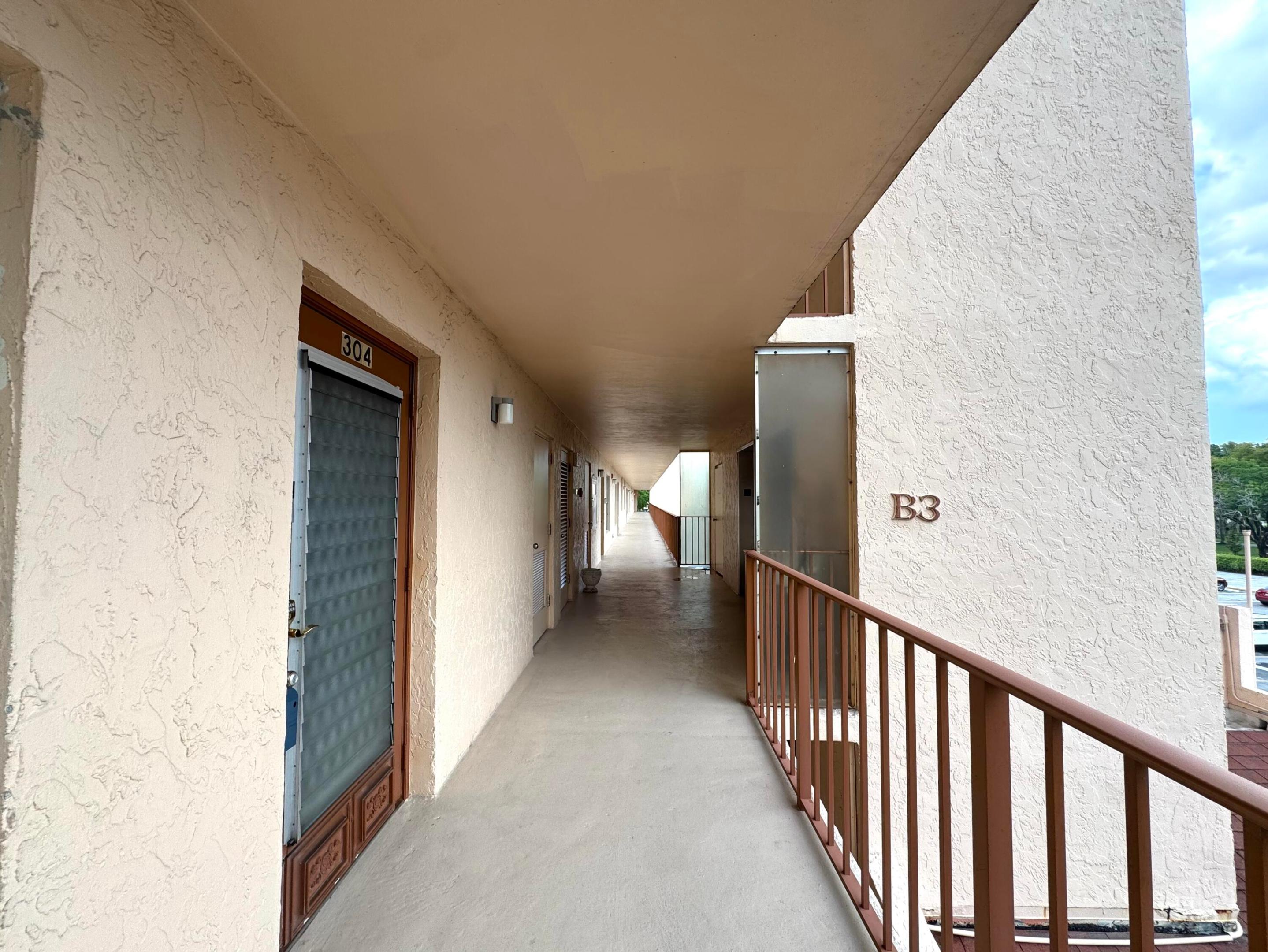 14671 Bonaire Boulevard 304 Property Photo 19
