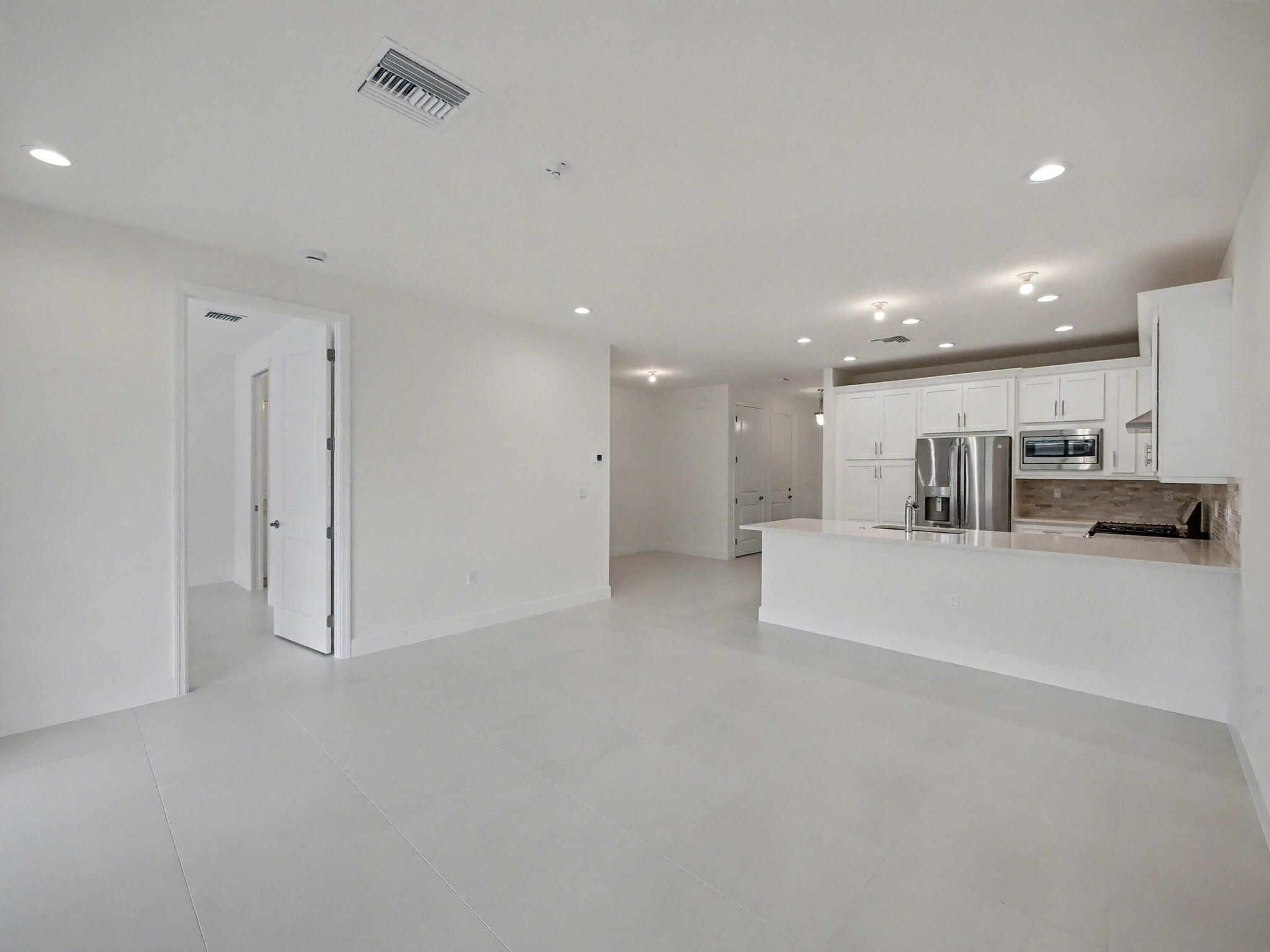 13599 Starkissed Lane Property Photo 9