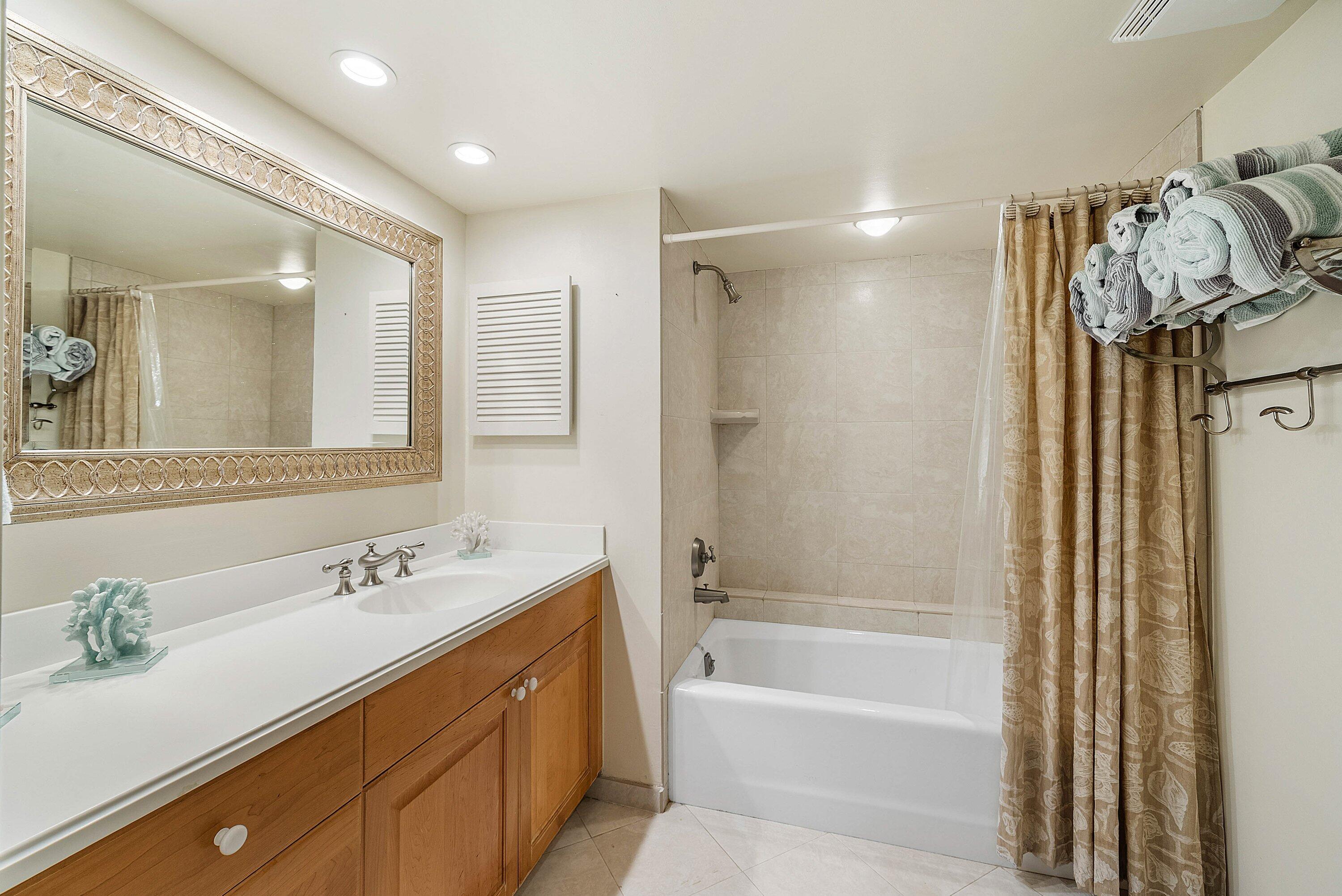 2155 S Ocean Boulevard 7 Property Photo 41