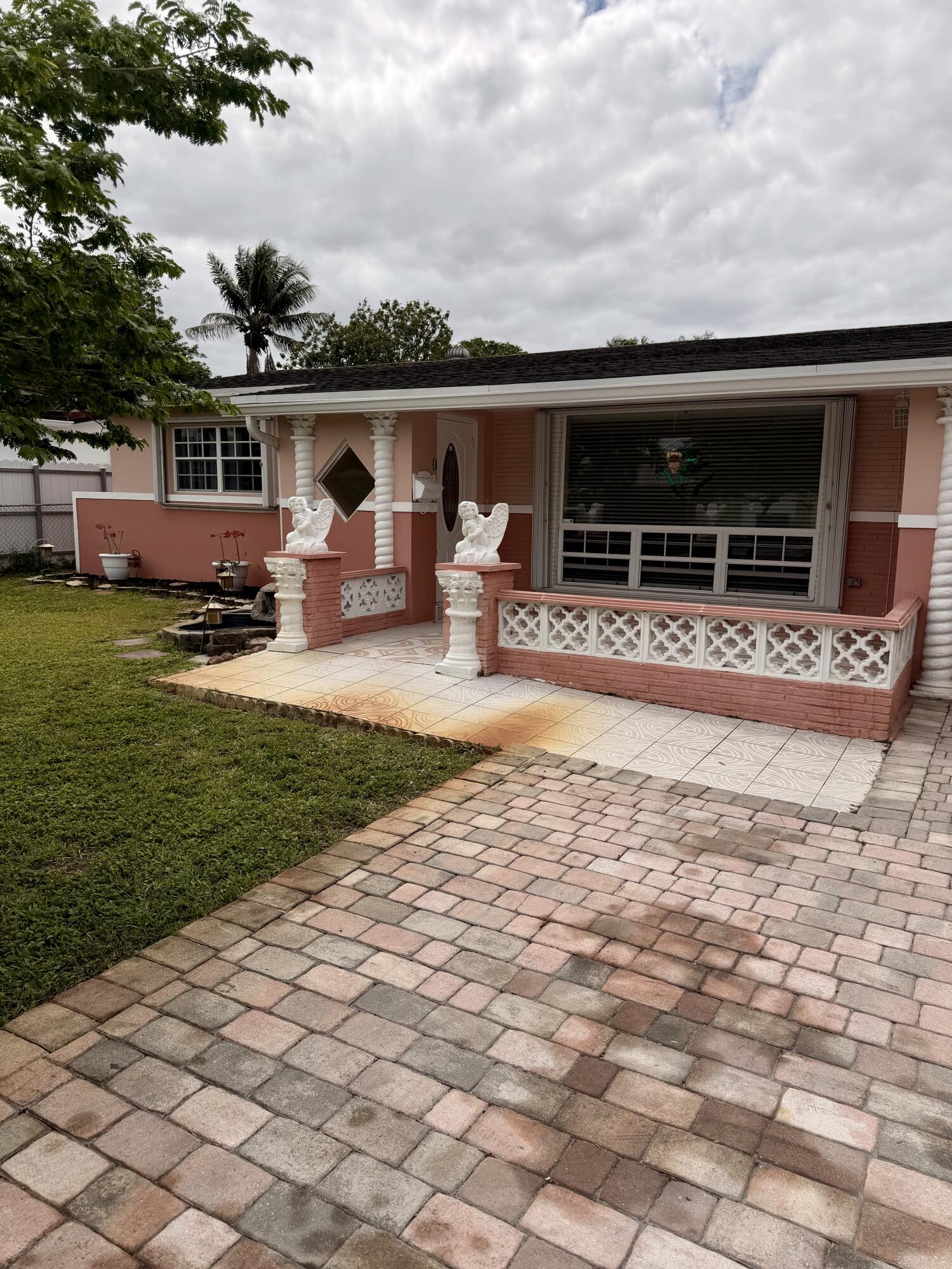 7648 Alhambra Boulevard Property Photo 1