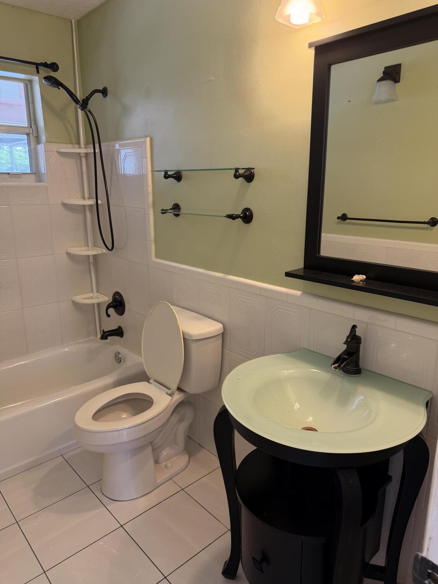 7648 Alhambra Boulevard Property Photo 9