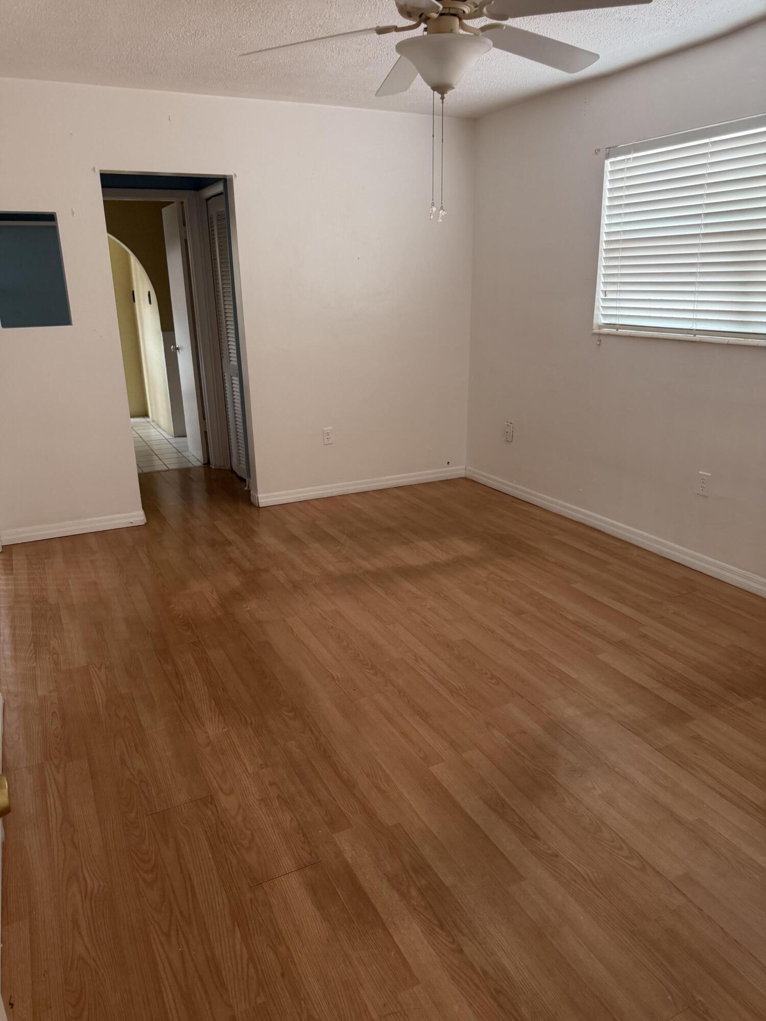 7648 Alhambra Boulevard Property Photo 15